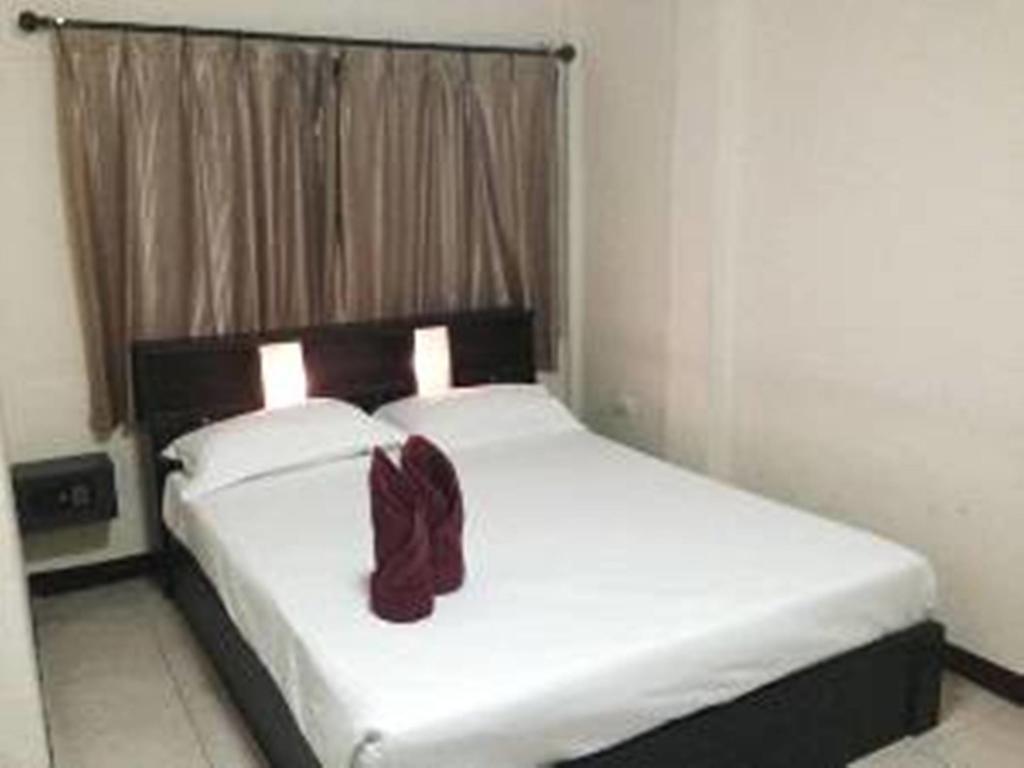 Sandman Hotel & Sports Bar Паттайя Номер фото